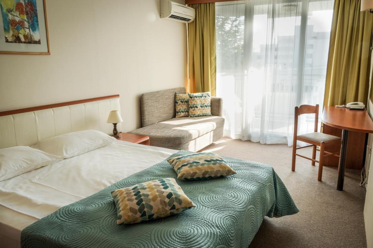 Hotel Laguna Garden Albena Kültér fotó