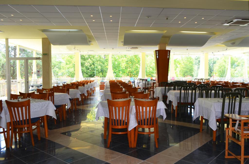 Hotel Laguna Garden Albena Kültér fotó