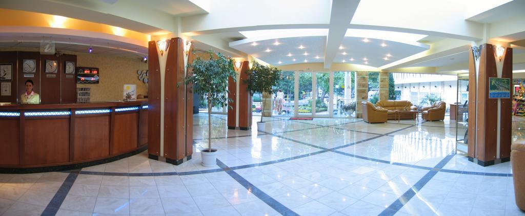 Hotel Laguna Garden Albena Kültér fotó