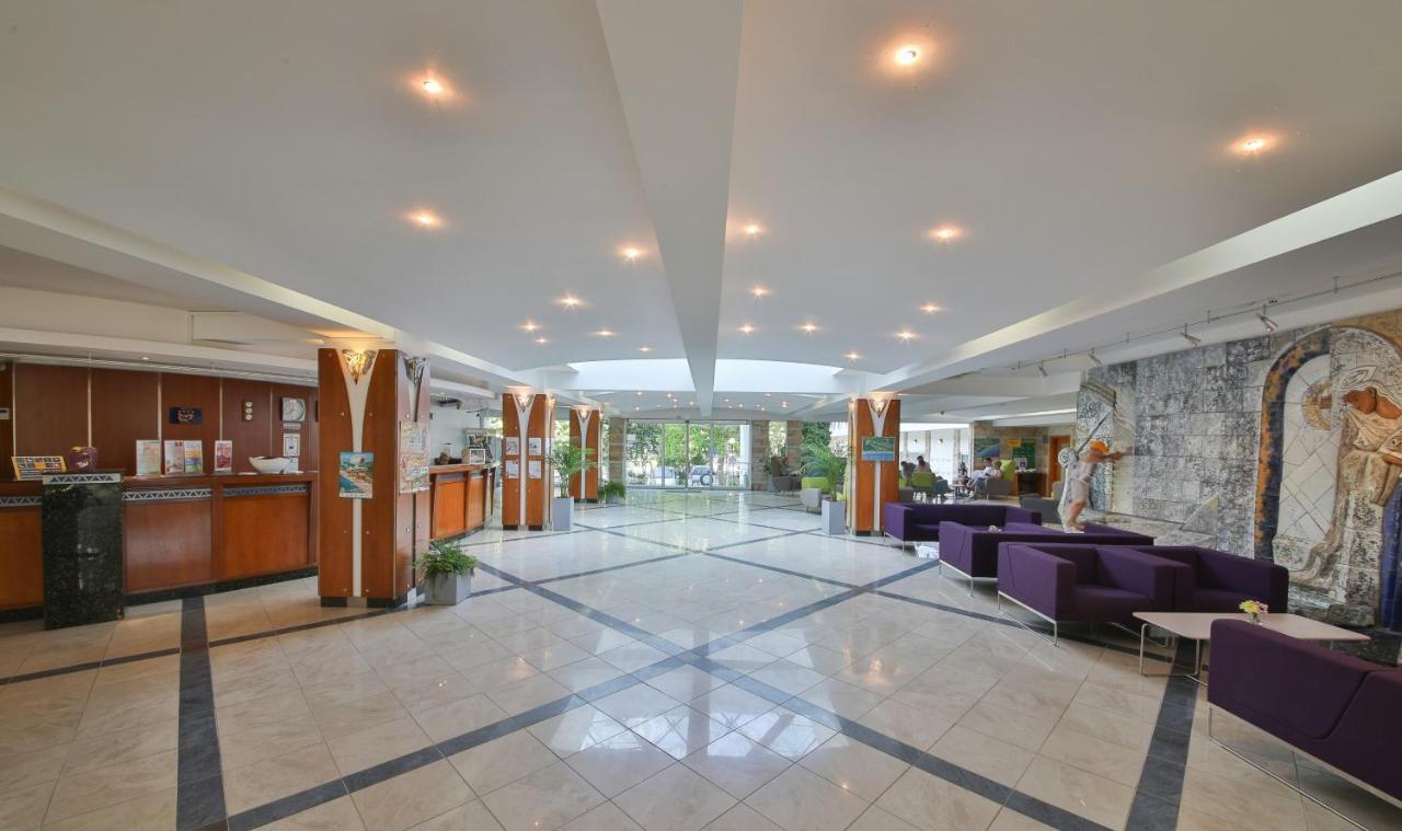 Hotel Laguna Garden Albena Kültér fotó