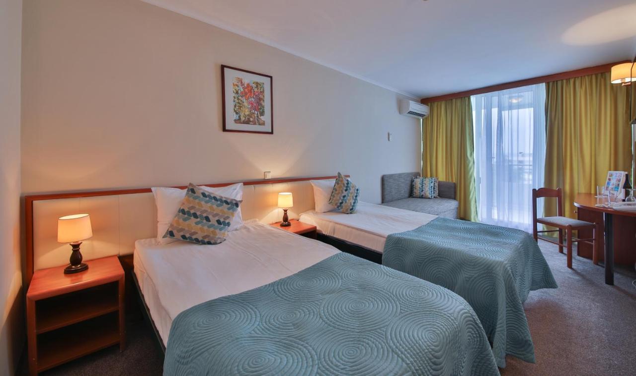 Hotel Laguna Garden Albena Kültér fotó