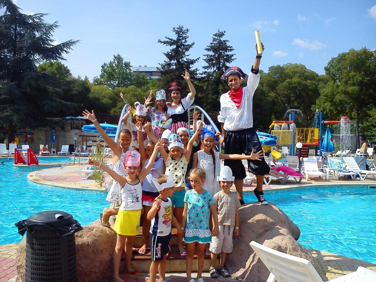 Hotel Laguna Garden Albena Kültér fotó